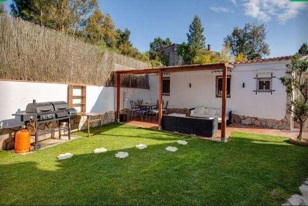 Detached Villa For 6 People In Lloret De Mar With Comunal Outdoor Swimming Pool Puigventos Exterior photo